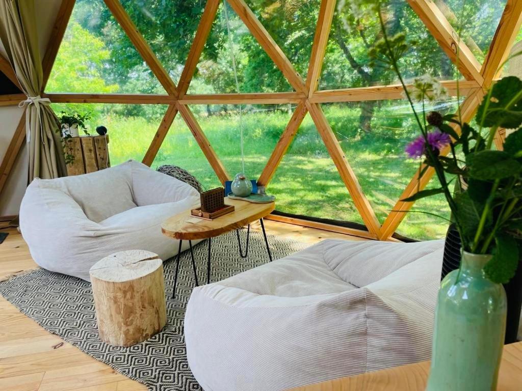 Dome Insolite Lichen Jacuzzi Et Petits-Dejeuners Inclus Gondrin Exterior photo